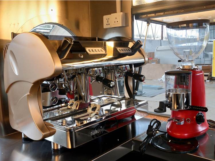 Espresso-Machine-and-Grinder-